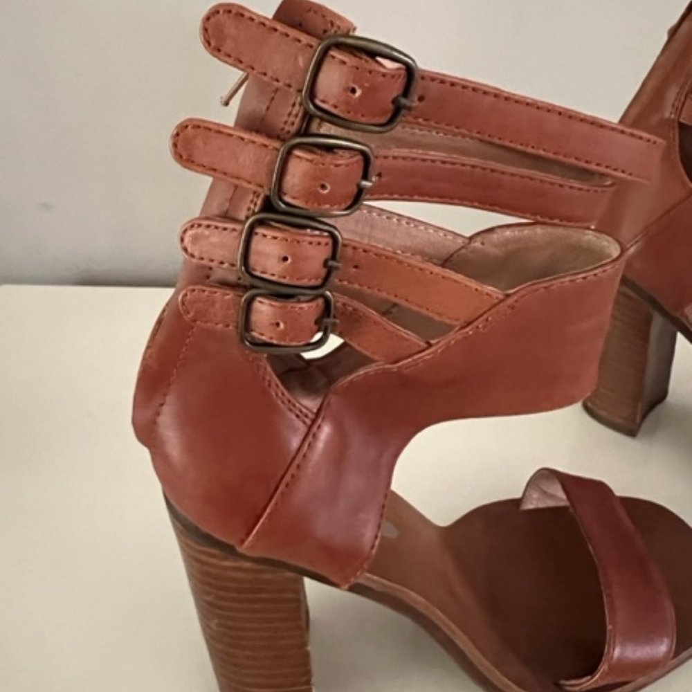FREE PEOPLE X JEFFREY CAMPBELL  Lakota Cuff Gladiator High Heel Size 7 - Picture 4 of 8